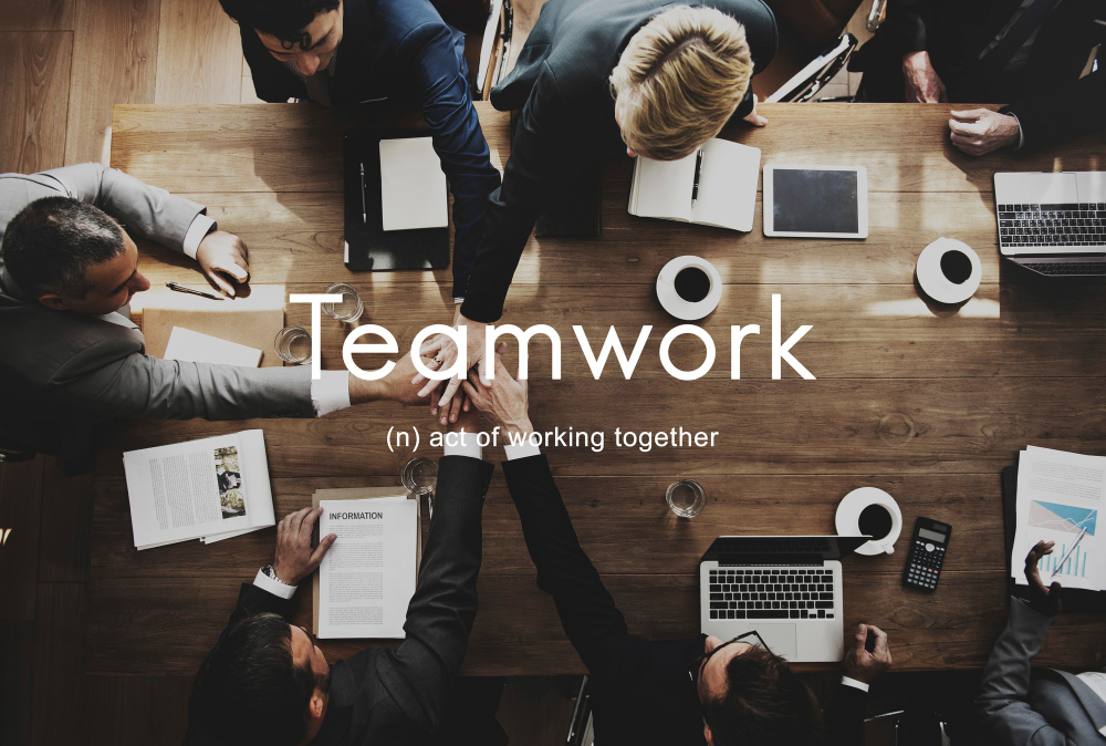 Le travail d'équipe Alliance Collaboration Company Team Concept